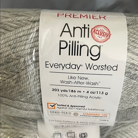 Premier Other - Premier Everyday Worsted Yarn in Light Gray